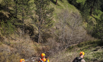 Policía tribal de Umatilla investiga después de encontrar restos humanos de un adulto en cañón