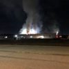 Bomberos combaten incendio en Baker Produce