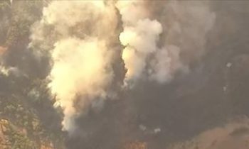 Incendio provocado en Columbia River Gorge provoca evacuaciones