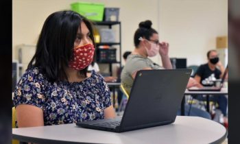 La Tutoría Ayuda a los Estudiantes Durante La Pandemia en Yakima Valley Tutoring