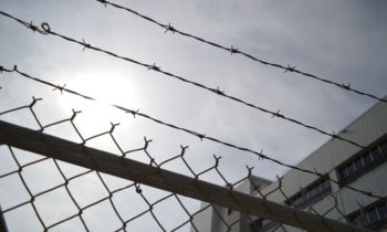 Hombre de Selah condenado a 30 años por dos cargos de producción de pornografía infantil