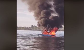 Video de TikTok del incendio de un barco en Moses Lake se vuelve viral