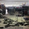 Un joven prende fuego a un estante de ropa en el Walmart de Pasco