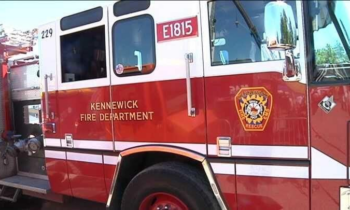 Incendio de un sofá amenaza un edificio en Kennewick