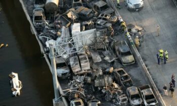 Choque múltiple entre más de 150 autos deja siete muertos y 25 heridos en Louisiana