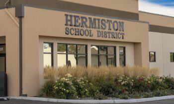 Cinco estudiantes de secundaria de Hermiston son finalistas del Concurso Nacional de la Prensa Escolar