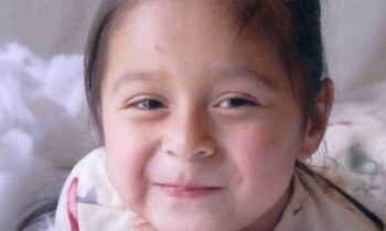 La policía de Kennewick continúa la búsqueda de de niña desaparecida hace 21 años