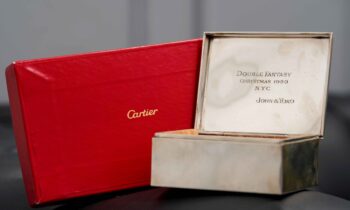 Error con suerte: compra aretes de Cartier de $14,000 por solo $14