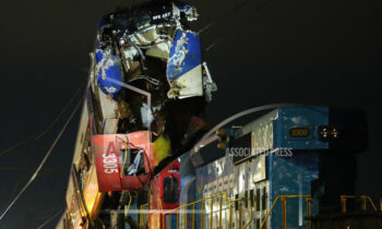 Impresionante choque de trenes en Chile deja dos muertos y heridos