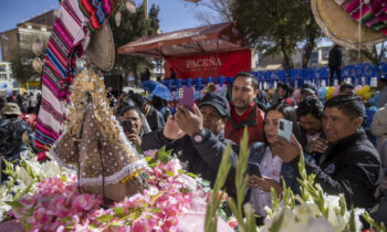 Declaran Patrimonio Nacional a la Virgen “más pequeña del mundo”