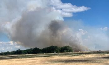 Movilización de recursos estatales emitida para incendios en Wapato, Zillah