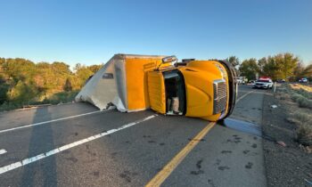 Reabren salida de la I-90 en dirección este en Ellensburg tras accidente de camión semirremolque