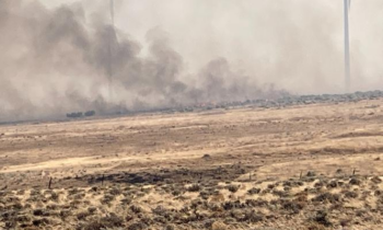 El incendio Big Horn quema 13.800 acres, se autoriza la movilización de bomberos estatales