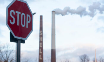 Anulan histórico fallo que obligaba a la petrolera Shell a reducir en un 45 % sus emisiones