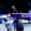Un hombre armado con una motosierra recibió un disparo y murió en un centro de vida asistida en Illinois