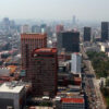 Se desploma escenario y deja dos hospitalizados en Ciudad de México poco antes de un concierto