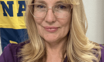 Melissa Abel del Distrito Escolar de Pasco Nombrada Enfermera Escolar del Año 2025