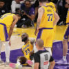 LeBron James se lesiona un ligamento de la rodilla en la derrota de los Lakers, según AP
