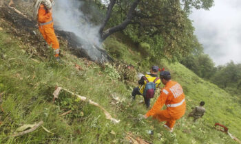 Mueren 7 peregrinos a bordo tras estrellarse helicóptero en India