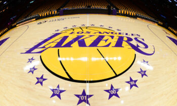 La familia Buss venderá Los Ángeles Lakers al dueño de los Dodgers