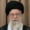 Quién es el ayatollah Alí Jamenei, el líder supremo de Irán