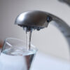 El Ayuntamiento de Pasco considera eliminar el flúor del agua