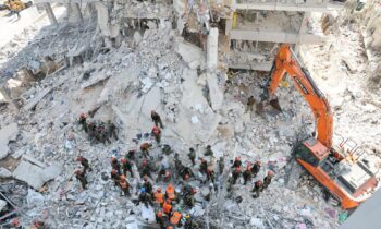 Suenan alarmas en Israel ante llegada de la séptima oleada de misiles de Irán
