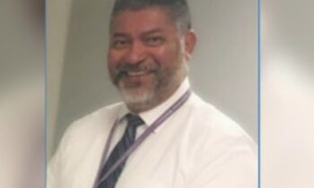 El Distrito Escolar de Pasco resuelve una demanda por discriminación racial y niega haber actuado mal en el caso de José Hernández