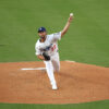 Clayton Kershaw entra al club de los 3,000 ponches en grandes ligas