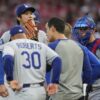 Calambres obligan a Shohei Ohtani a abandonar el partido contra los Rojos de Cincinnati