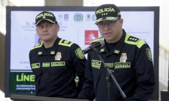 Autoridades colombianas extraditan a 7 narcotraficantes hacia EEUU