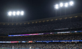 Los Dodgers se convierten en la quinta franquicia en atraer a cuatro millones de aficionados en una temporada