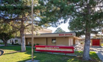 Arrestan a un menor por amenazar a la escuela secundaria Kamiakin en Kennewick