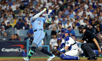 Los Blue Jays alargan la Serie Mundial, derrotan a los Dodgers 6-2 en el Juego 4