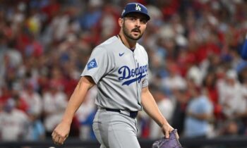 Lanzador de los Dodgers, Alex Vesia, y su esposa comparten devastadora noticia sobre su bebé